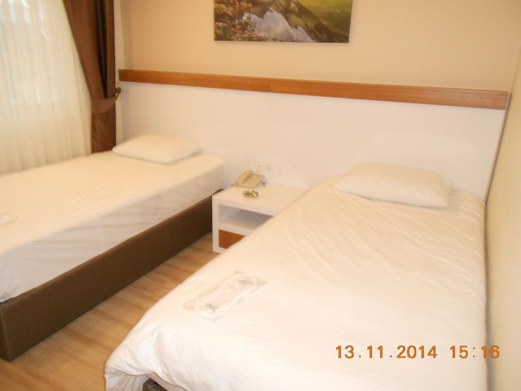 Yasar Hotel Sultandagi Phòng bức ảnh